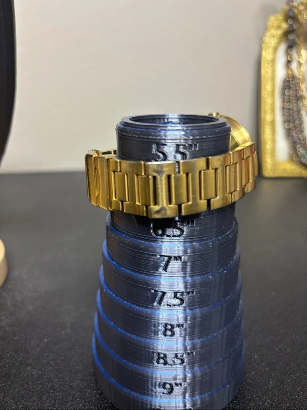 Nixon Cold Blooded The Chameleon Gold  Black Textured Dial Bracelet Watch WORKS